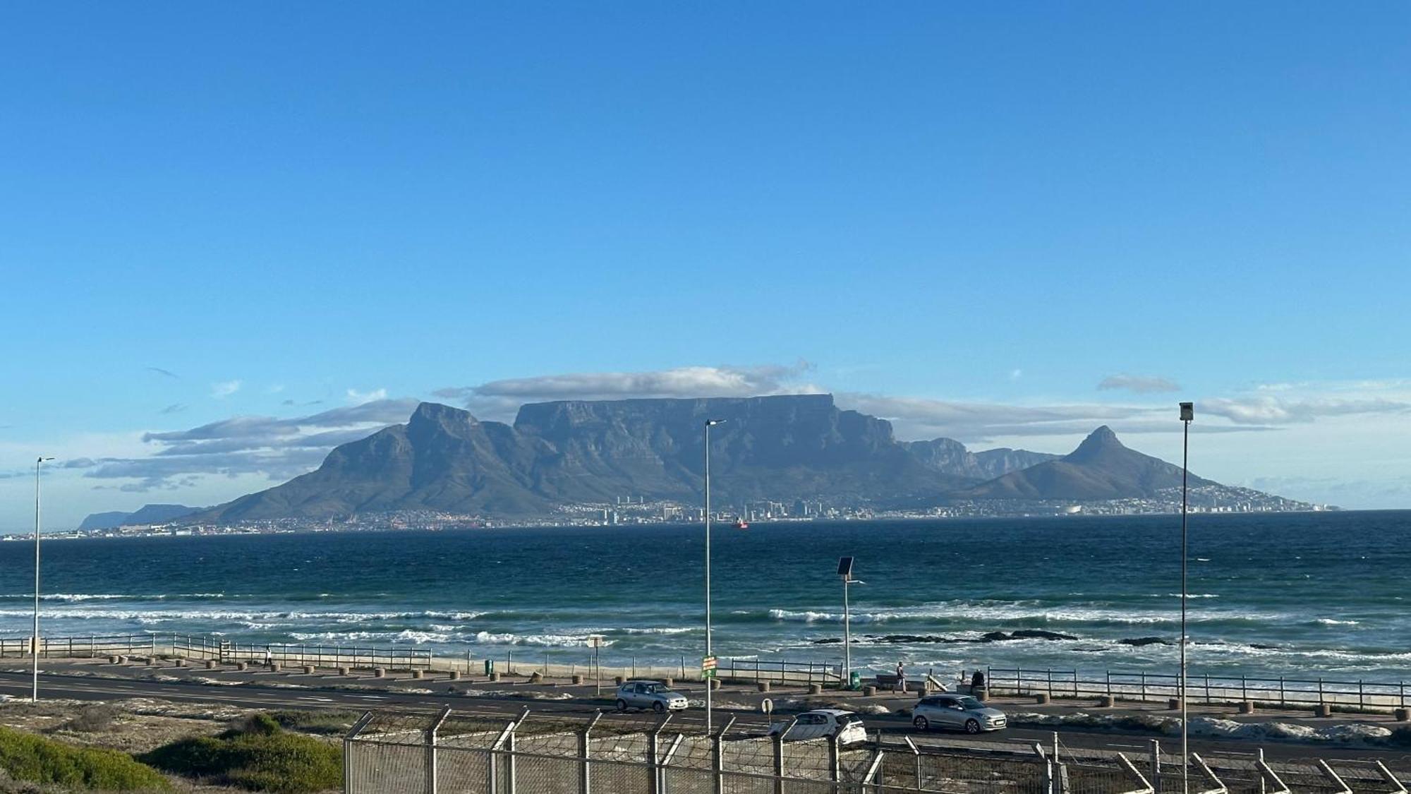 Oceansnest Guest House Bloubergstrand Eksteriør billede