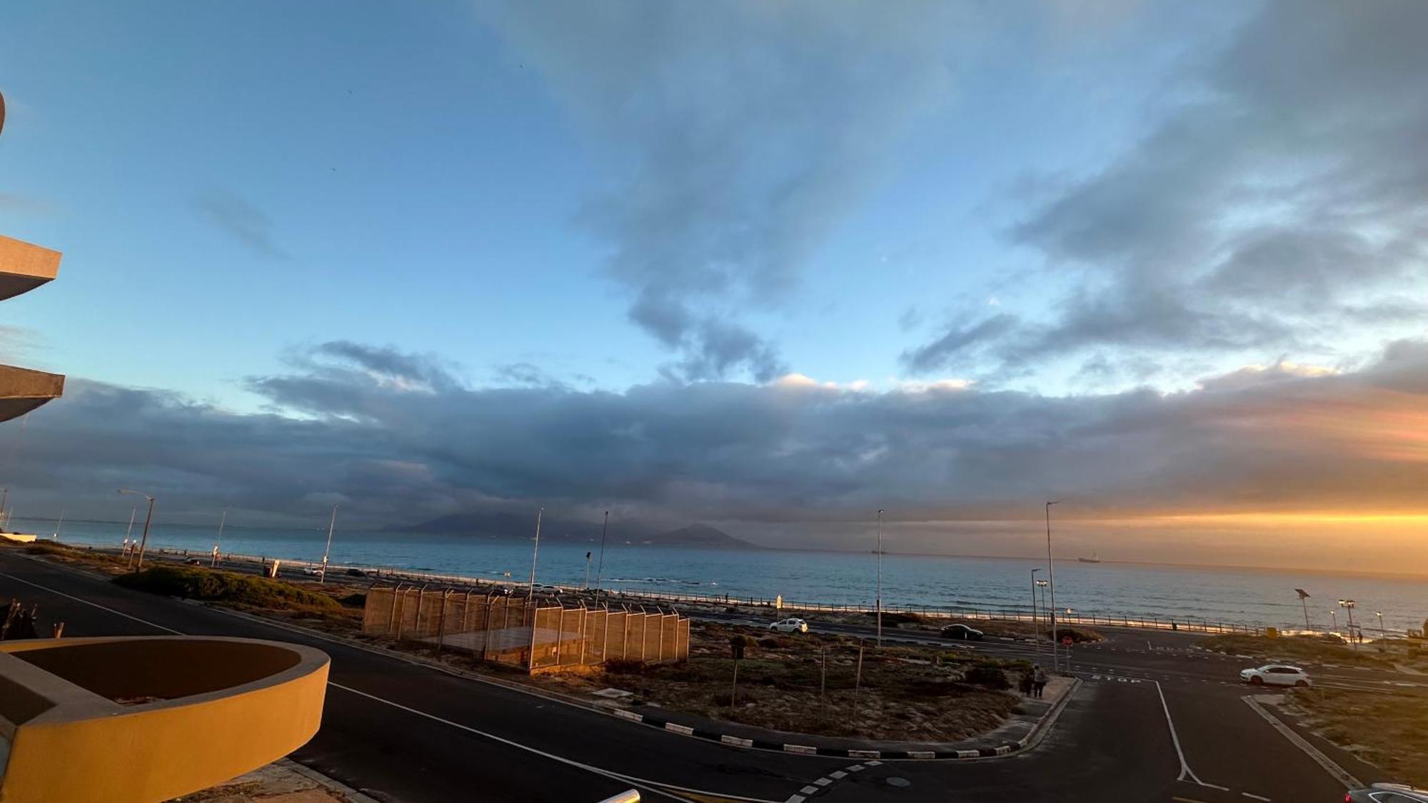 Oceansnest Guest House Bloubergstrand Eksteriør billede